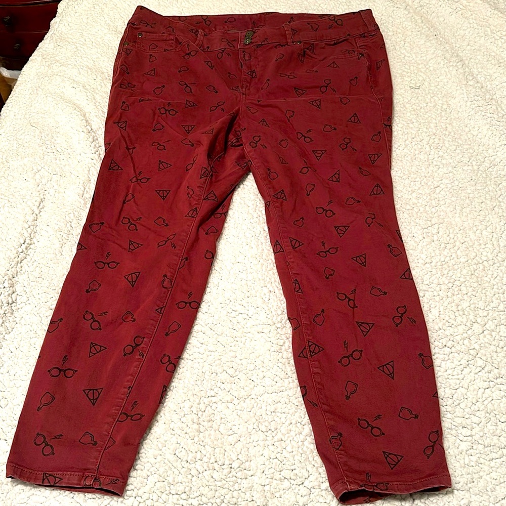 Torrid Harry Potter Red Jeans 22